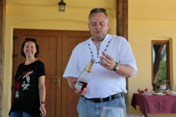 Primul tur viticol prin Drăgăsani organizat de ReVino.ro