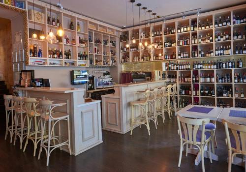 Terroirs Boutique du Vin - Wine Bar, Shop & Bistro