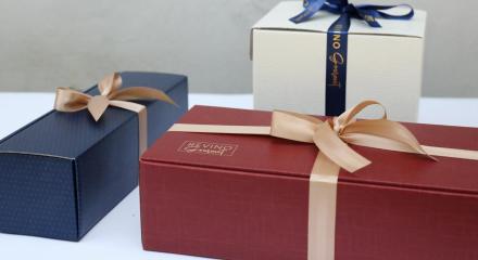 Cutii de cadouri pentru vinuri și produse gourmet – Recomandări practice pentru Paște și Crăciun