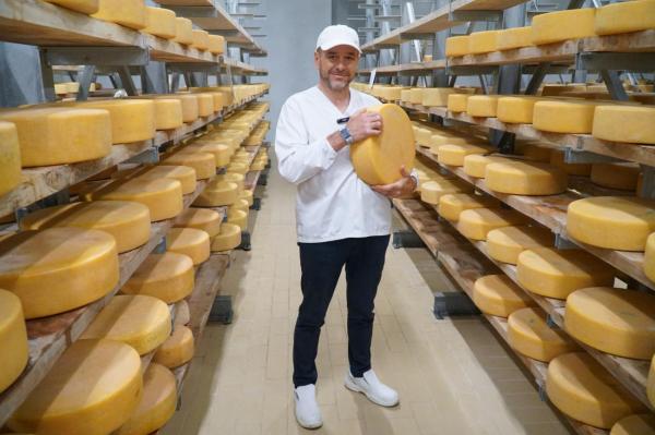 Discover TU!: The Romanian brand from Tulcea focusing on matured cheeses produced with a fully controlled process from pasture to plate