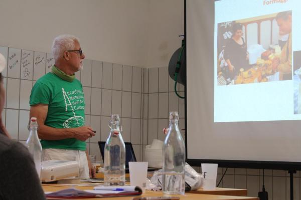 From one workshop to the Accademia Internazionale dell’Arte Casearia: the journey of an artisan into the world of Italian cheeses